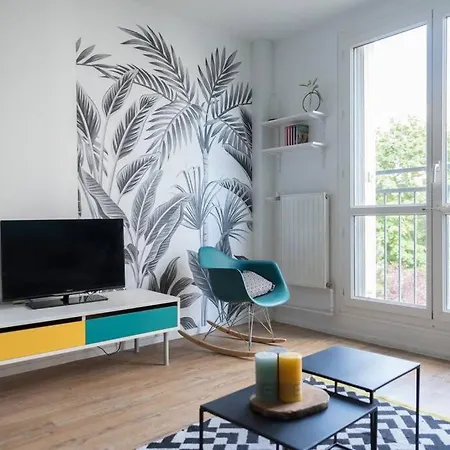 Moderne Refait A Neuf Apartment *