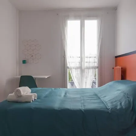 Moderne Refait A Neuf *